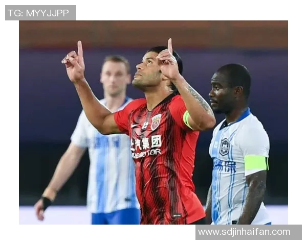 南京足球队以60分领跑世界锦标赛积分榜展现强劲实力